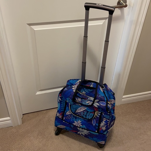 Rolling carry on bag - Picture 2 of 5